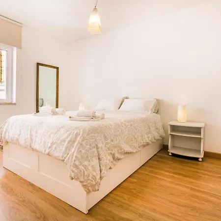 Principe Real Sunny Apartman *
